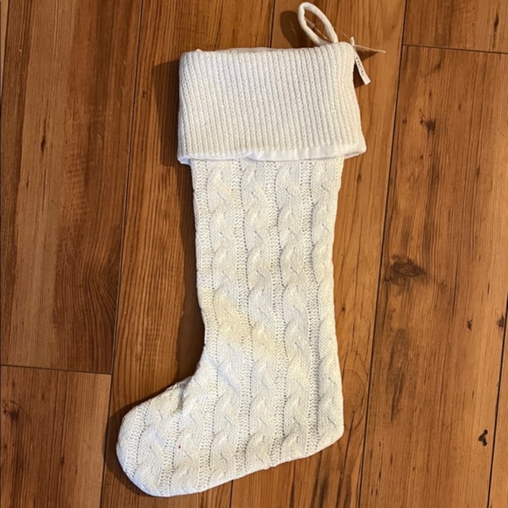 Nordstrom Marshmallow Cream Ivory Cable Knit Christmas HolidayStocking::NWT::